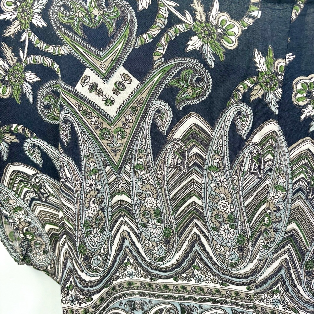 Paisley Print Empire Waist Women’s V-Neck Top M/L EUC - Picture 10 of 13
